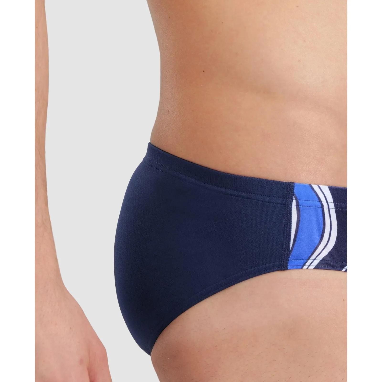 MEN'S MARBLED PRINT SWIM BRIEF - NAVY/NAVY MULTI