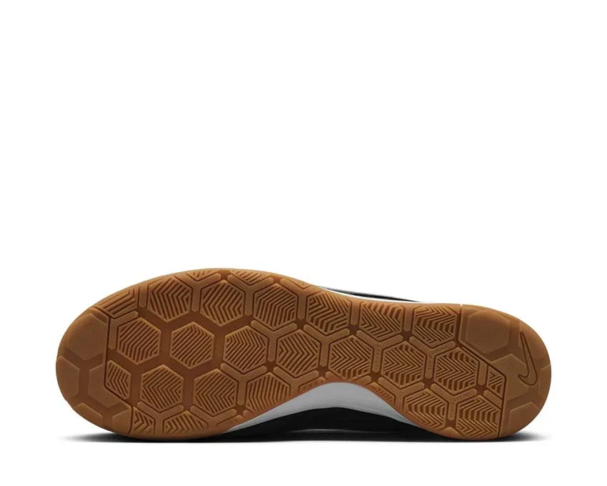 Nike Gato