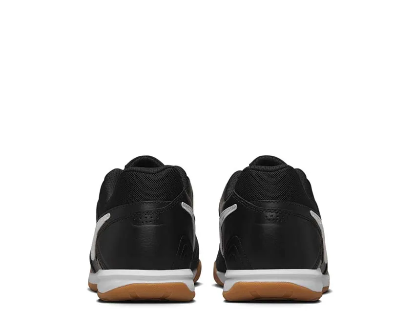 Nike Gato