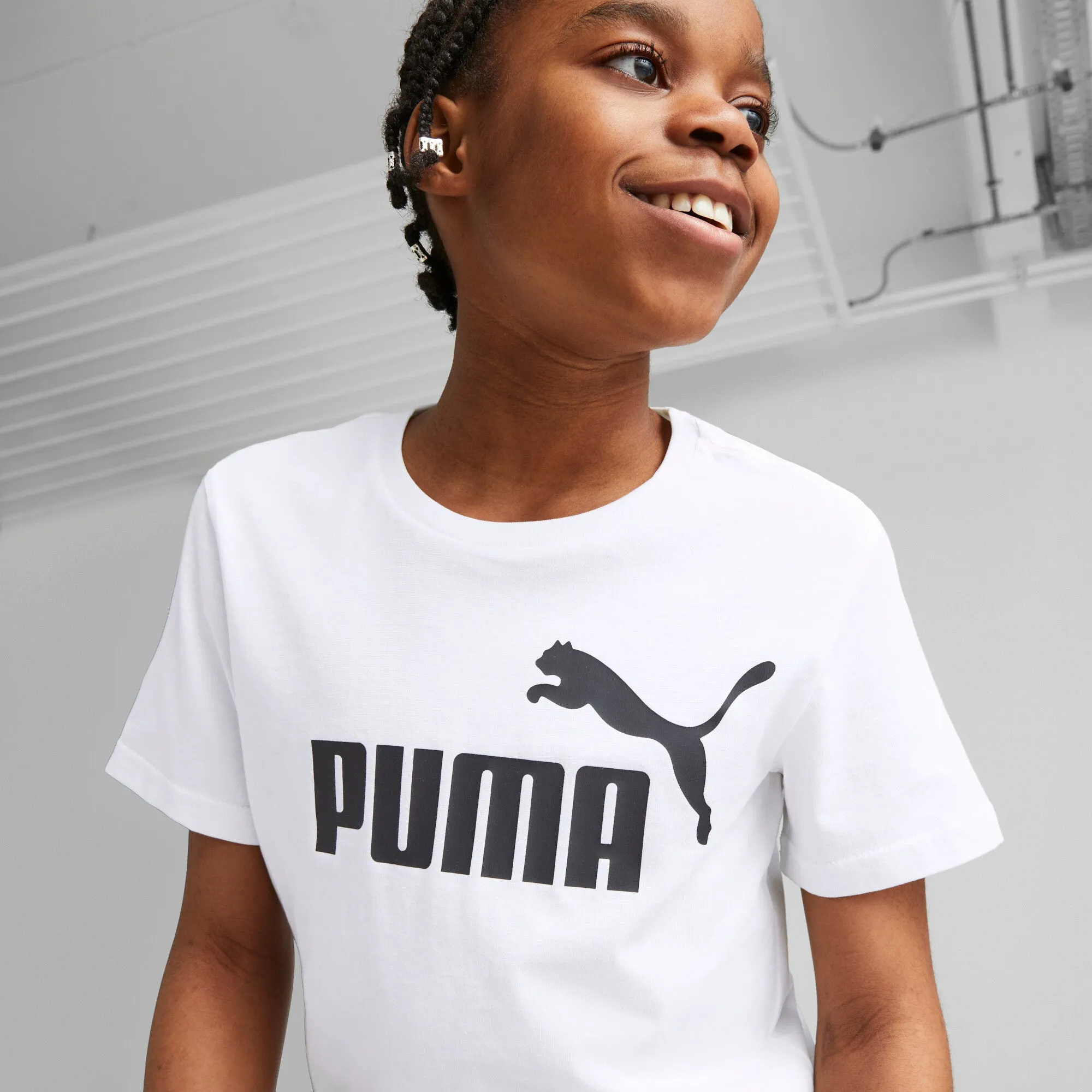 PUMA Big Kids' Essentials Logo Tee