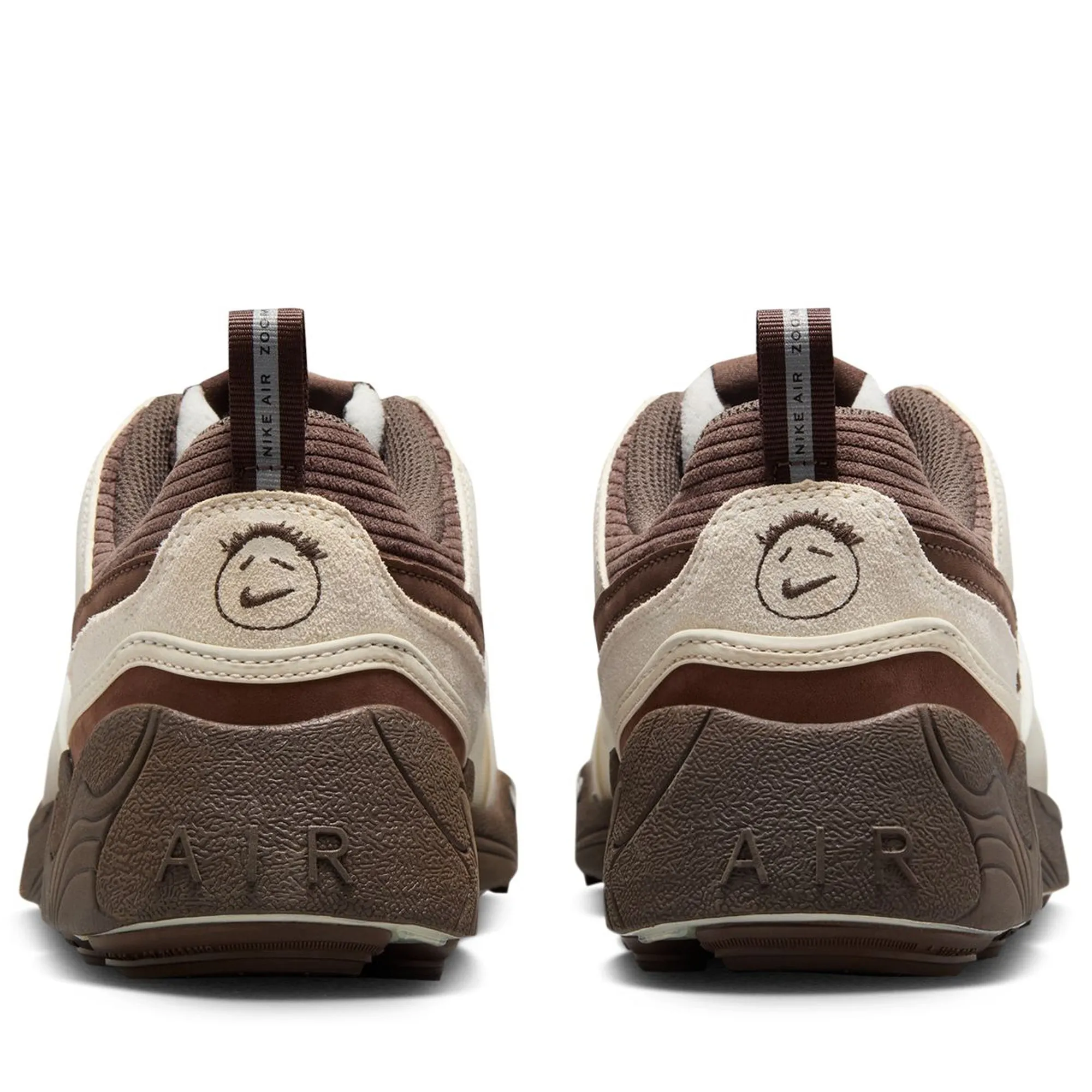 Travis Scott x Nike Zoom Field Jaxx - Leche Blue/Baroque Brown